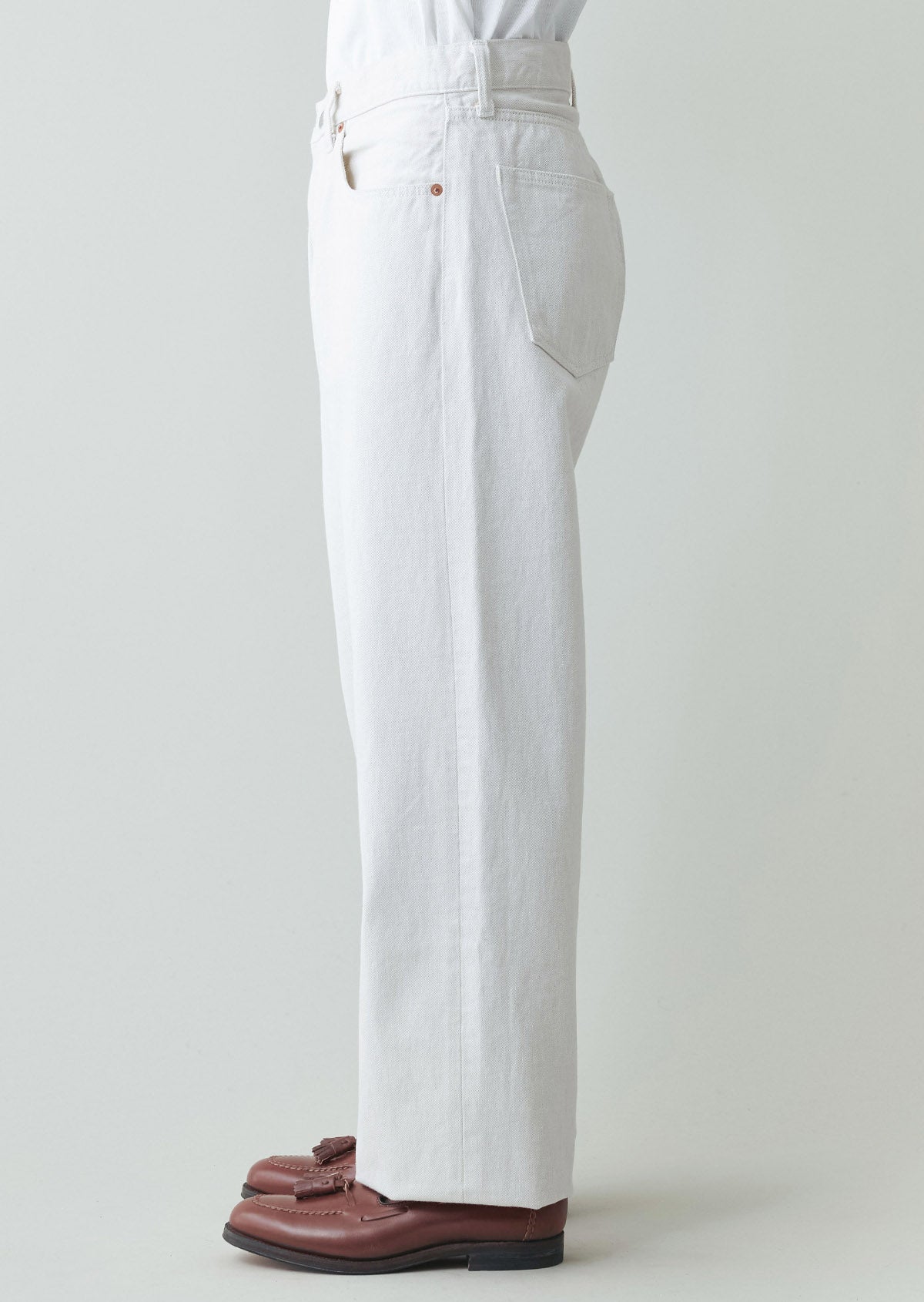 WIDE FIT 5 POCKET JEANS WHITE 8021-1403