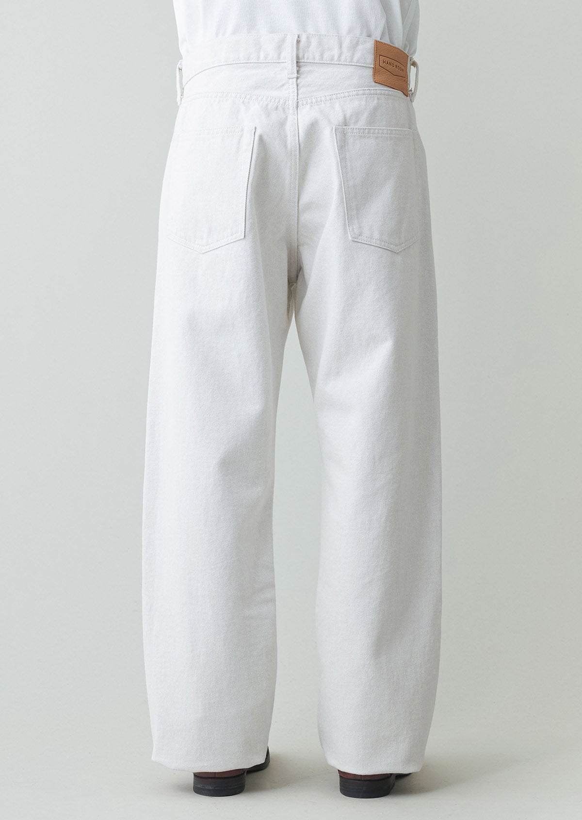 WIDE FIT 5 POCKET JEANS WHITE　8021-1403