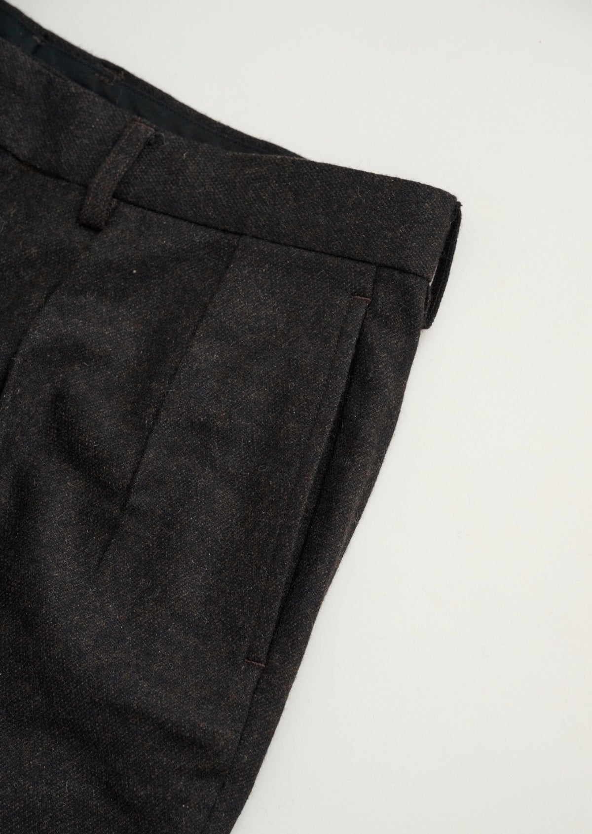 2TUCK DRESS WOOL PANTS BROWN 8053-1402